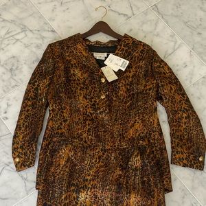 ESCADA BLAZER SUIT COMES WITH SUIT TOP & SKIRT